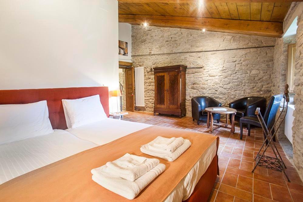 Country House Villa La Farfalla Pietralunga  Extérieur photo