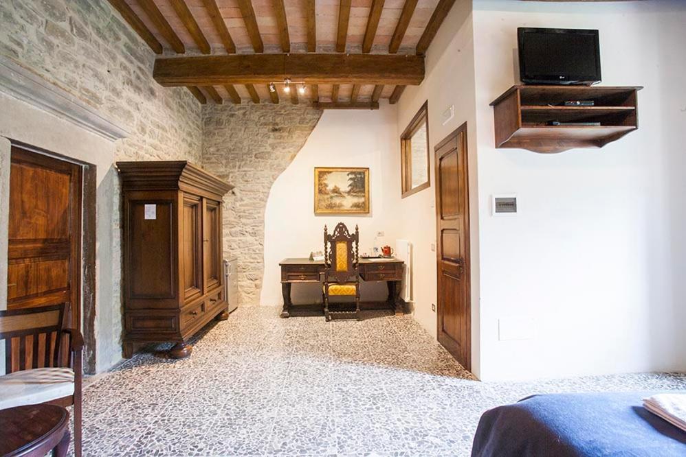 Country House Villa La Farfalla Pietralunga  Extérieur photo