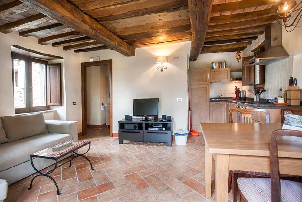 Country House Villa La Farfalla Pietralunga  Extérieur photo