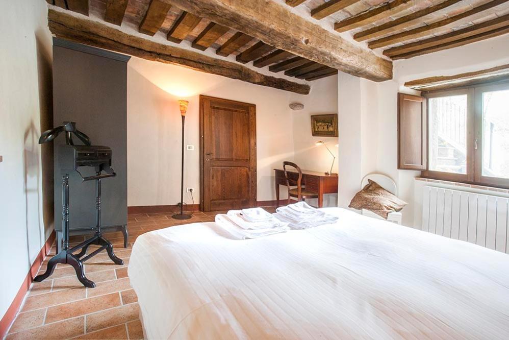 Country House Villa La Farfalla Pietralunga  Extérieur photo