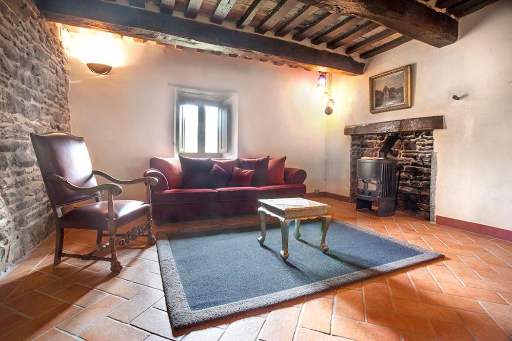 Country House Villa La Farfalla Pietralunga  Extérieur photo