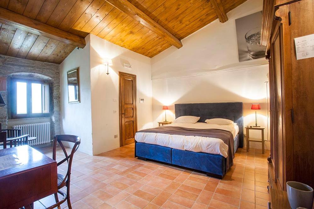 Country House Villa La Farfalla Pietralunga  Extérieur photo